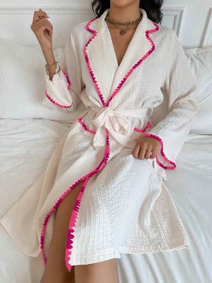 Contrast Binding Belted Robe