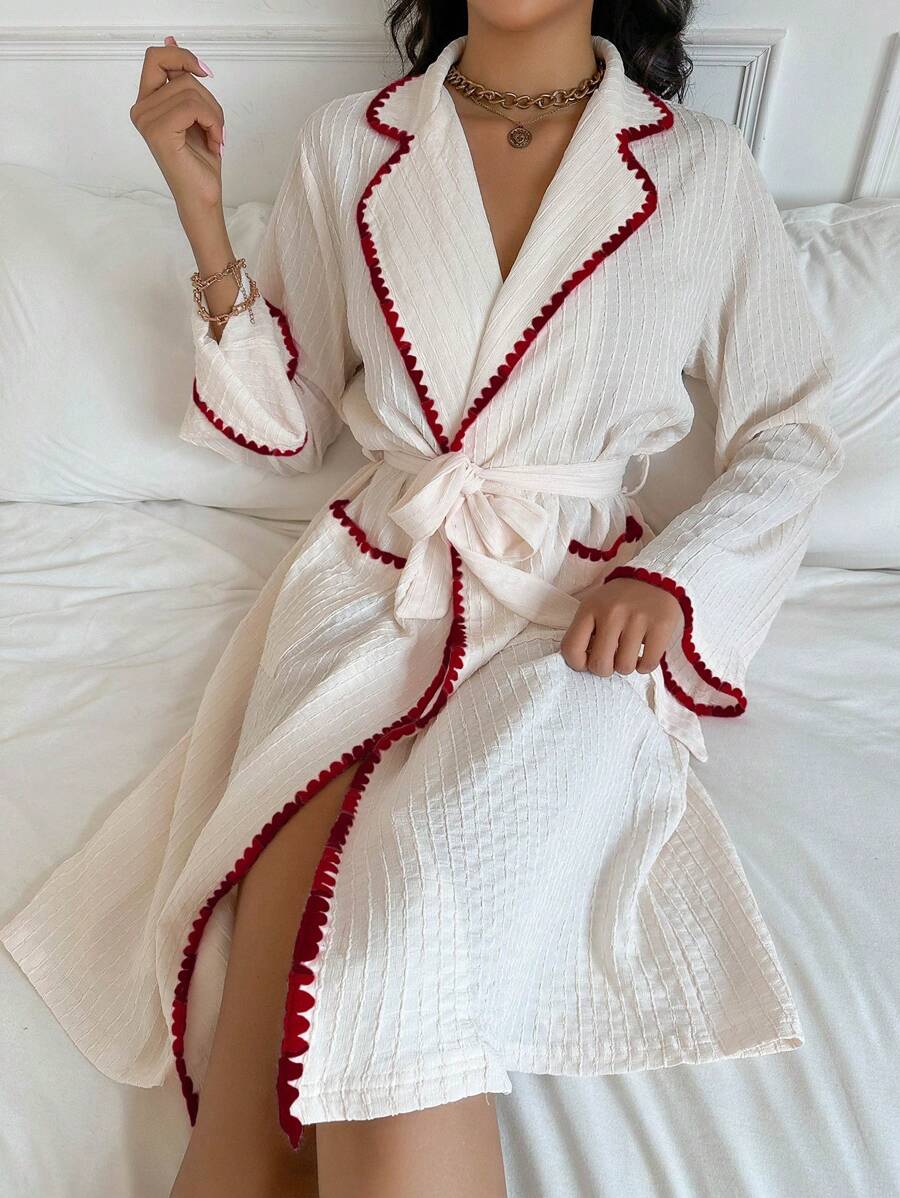 Contrast Binding Belted Robe