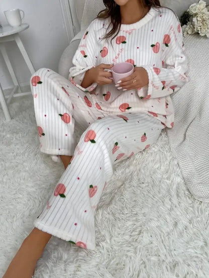 Letter And Peach Pattern Flannelette Pajama Set
