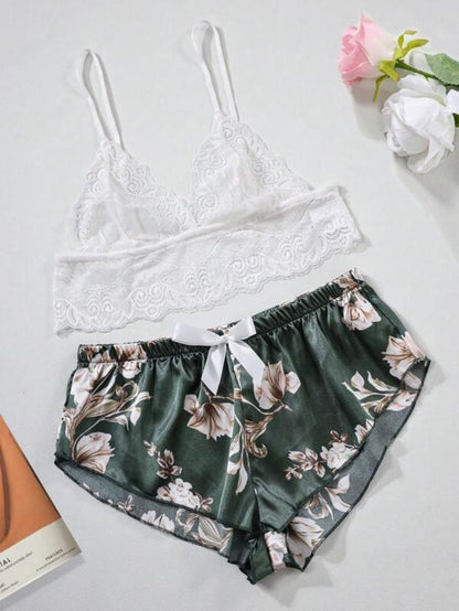 Floral Lace Bralette And Floral Pattern Panty Lingerie Set Green