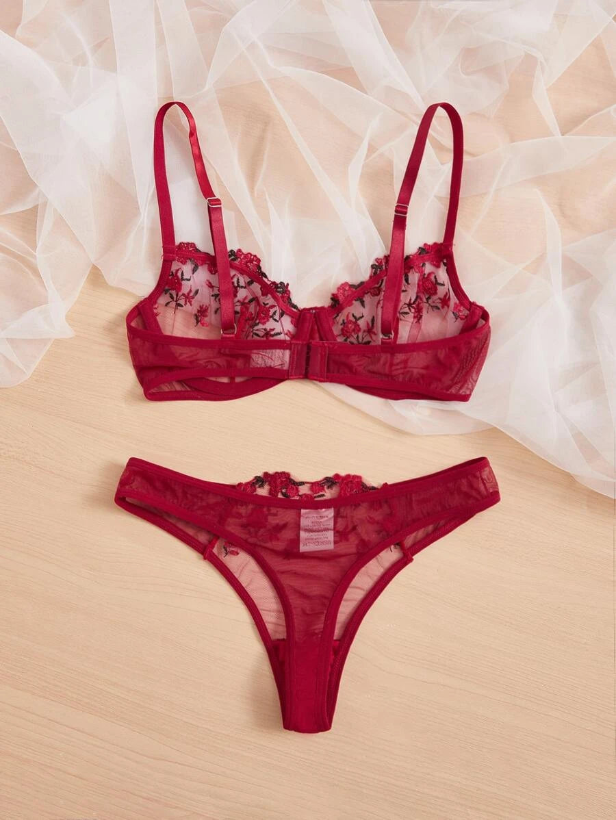 Floral Spaghetti Strap Underwire Lingerie Set