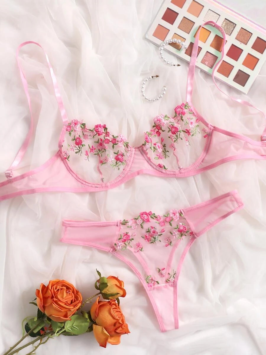 Floral Spaghetti Strap Underwire Lingerie Set