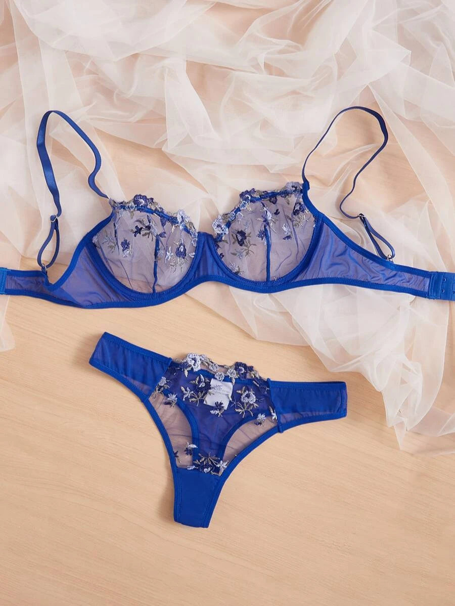 Floral Spaghetti Strap Underwire Lingerie Set Blue