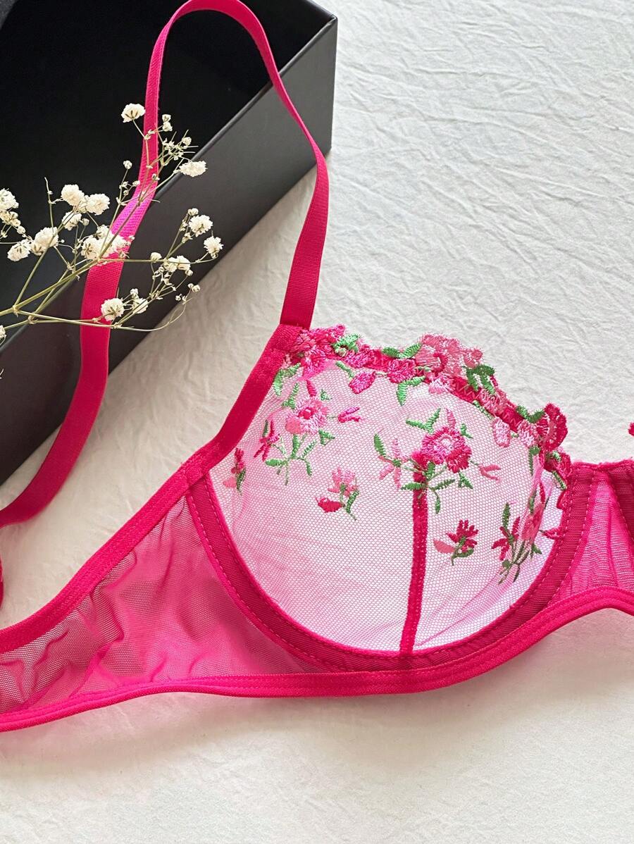 Floral Spaghetti Strap Underwire Lingerie Set