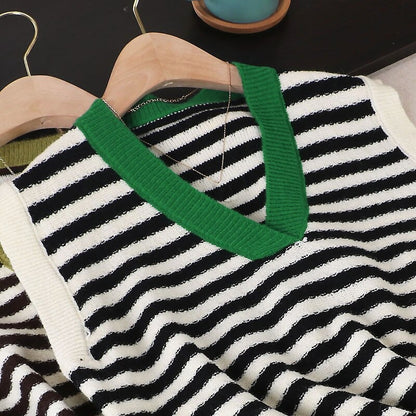 Retro Stripes Knitted Sweater Vest For Women